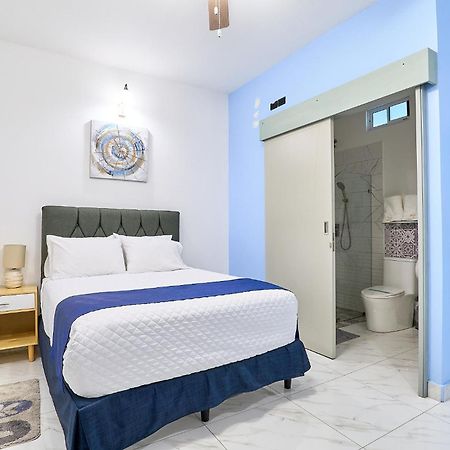 Apartaestudios La Capital Сан-Хосе Экстерьер фото
